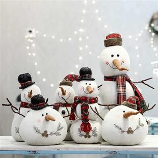 圣诞节装 饰毛绒娃娃白色雪人公仔带帽围巾小胖子雪人商场橱窗摆件