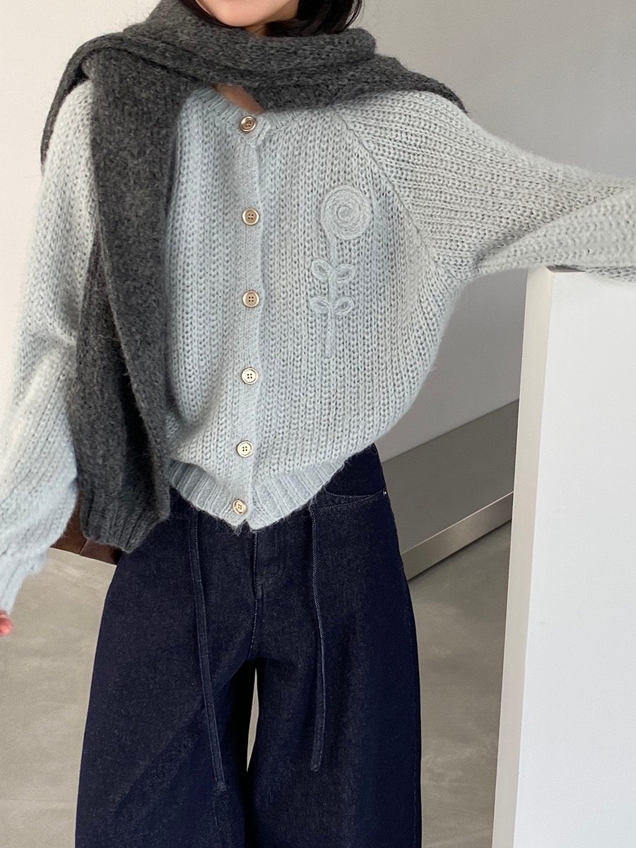 江左 韩系小众设计感刺绣针织开衫女新款宽松显瘦百搭毛衣 U1277