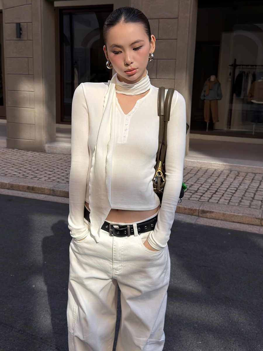 MMFISH时髦街头休闲纯色设计感V领纽扣式飘带修身打底衫T恤25T650