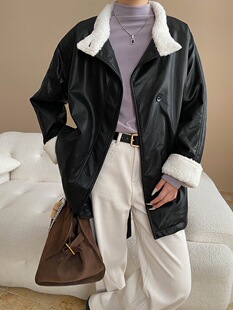 司南 摩登街头感 复古PU皮立领仿皮毛一体宽松皮衣外套 SN8244