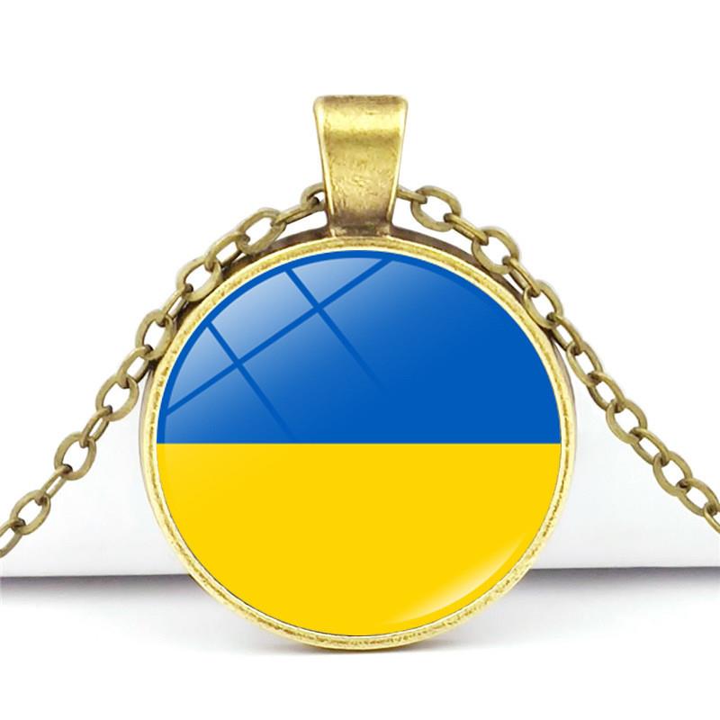 新款乌克兰国旗项链男女百搭配饰合金玻璃吊坠复古毛衣链欧美饰品
