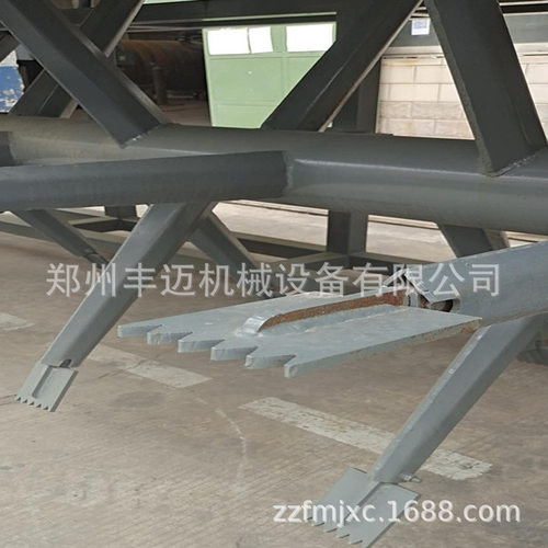 发酵粪履带翻耙机 有机肥遥控自走式翻抛机 污泥垃圾自动翻堆机