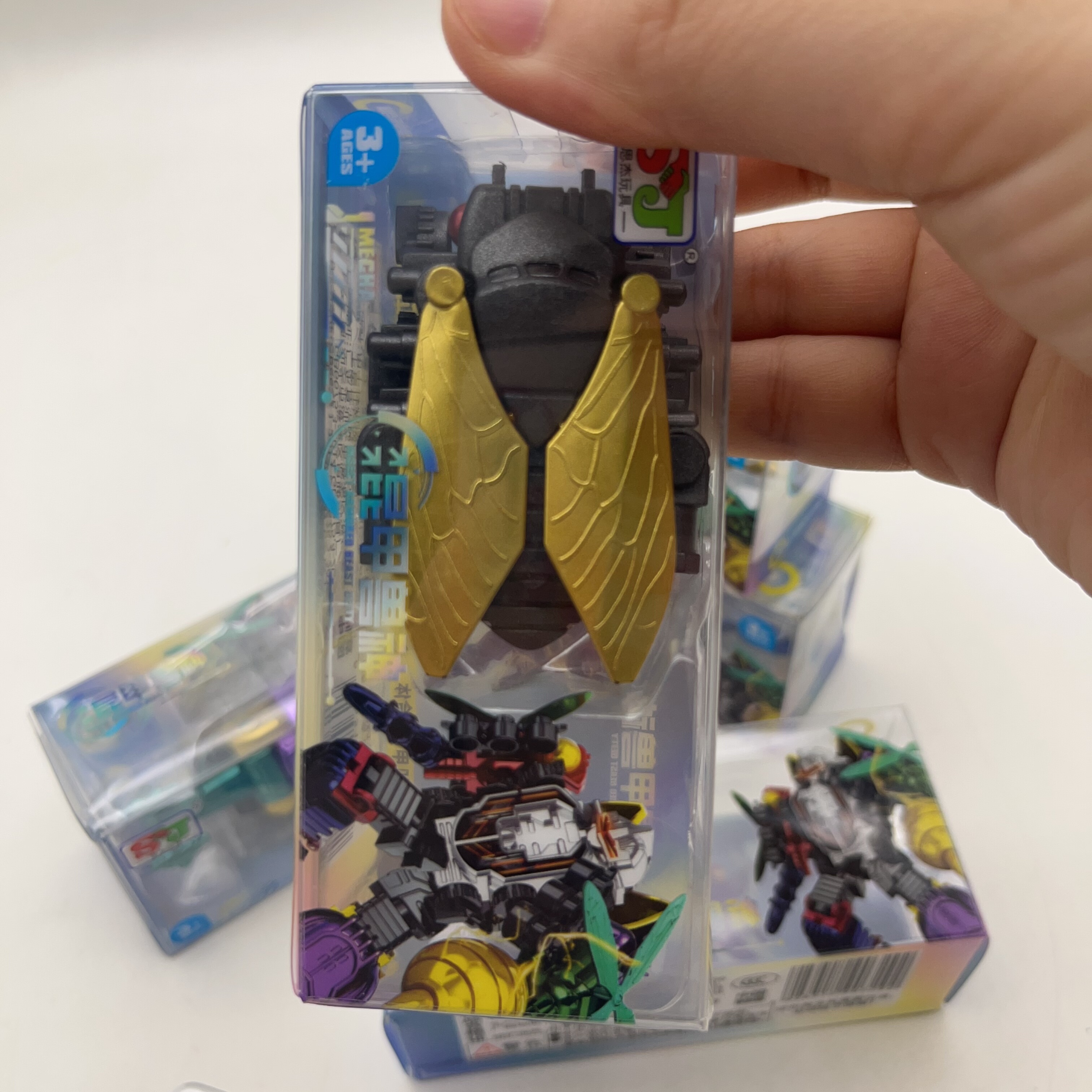 新款昆虫五合体炫酷组合昆虫机甲蜻蜓蜜蜂战队益智积木男孩玩具