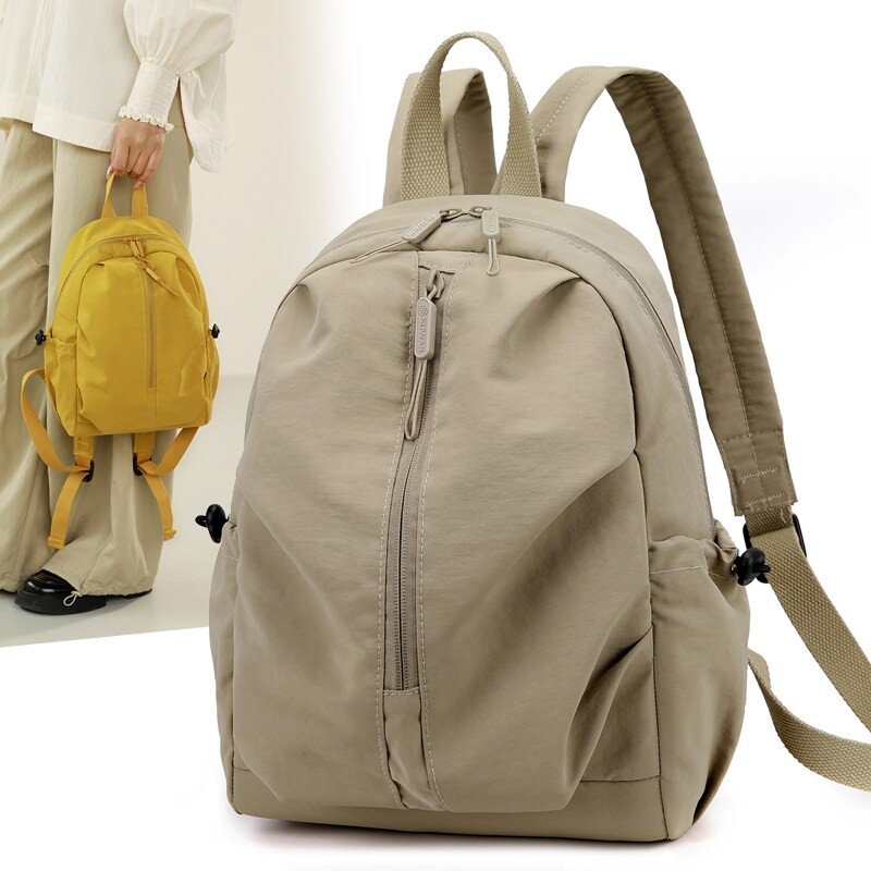 女生背包休闲旅行防水尼龙布双肩包女轻便户外登山旅游背包通勤包