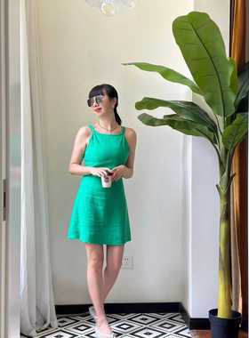 棉麻复古吊带连衣短裙 法式小众reform@tion绿色高领吊带连衣裙