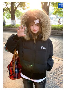 黑色短款大毛领连帽羽绒棉服女冬季2026新款保暖收腰显瘦棉衣棉袄