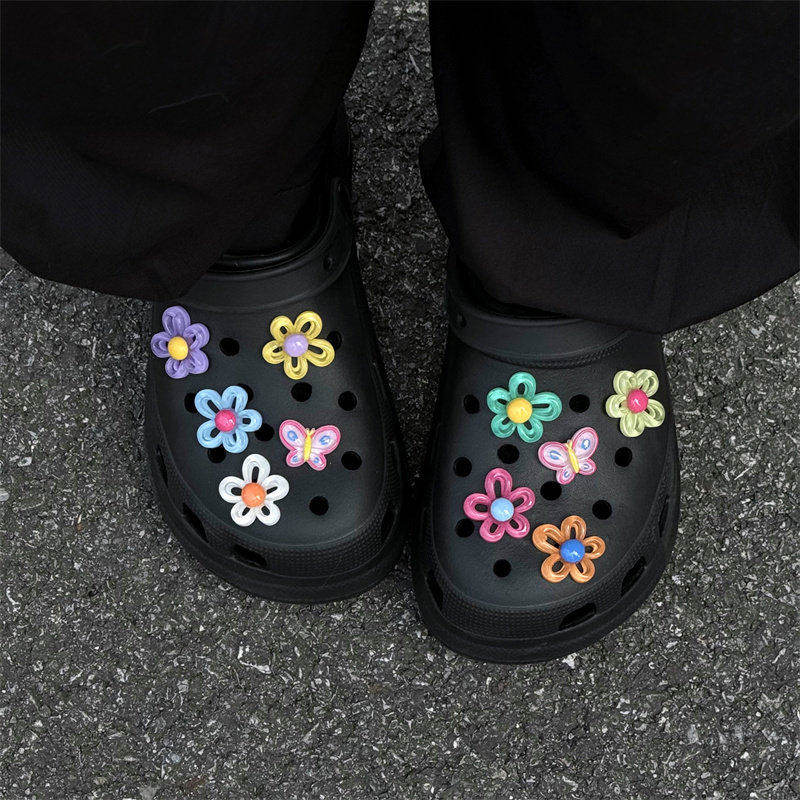 洞洞鞋配饰卡骆驰crocs鞋花图片