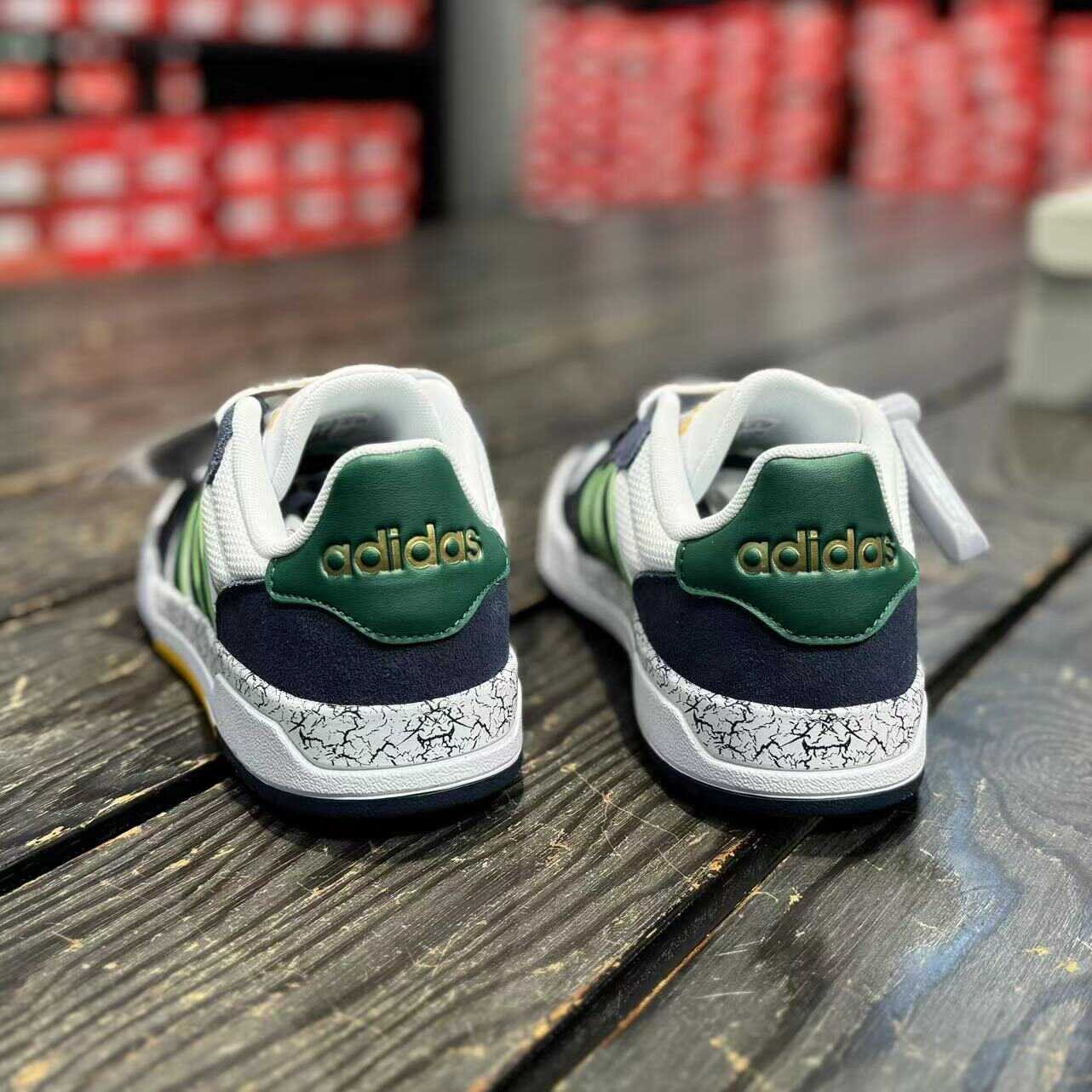 Adidas夏季新款撞色板鞋百搭男鞋男子复古休闲鞋低帮运动鞋JQ5047