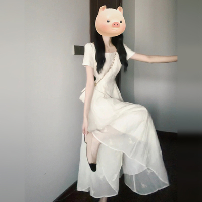 法式温柔风方领连衣裙子