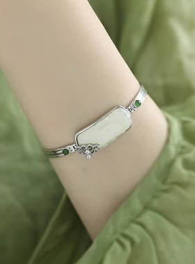 925银复古新中式缠枝花和田玉无事牌手镯百搭简约小众设计高级感
