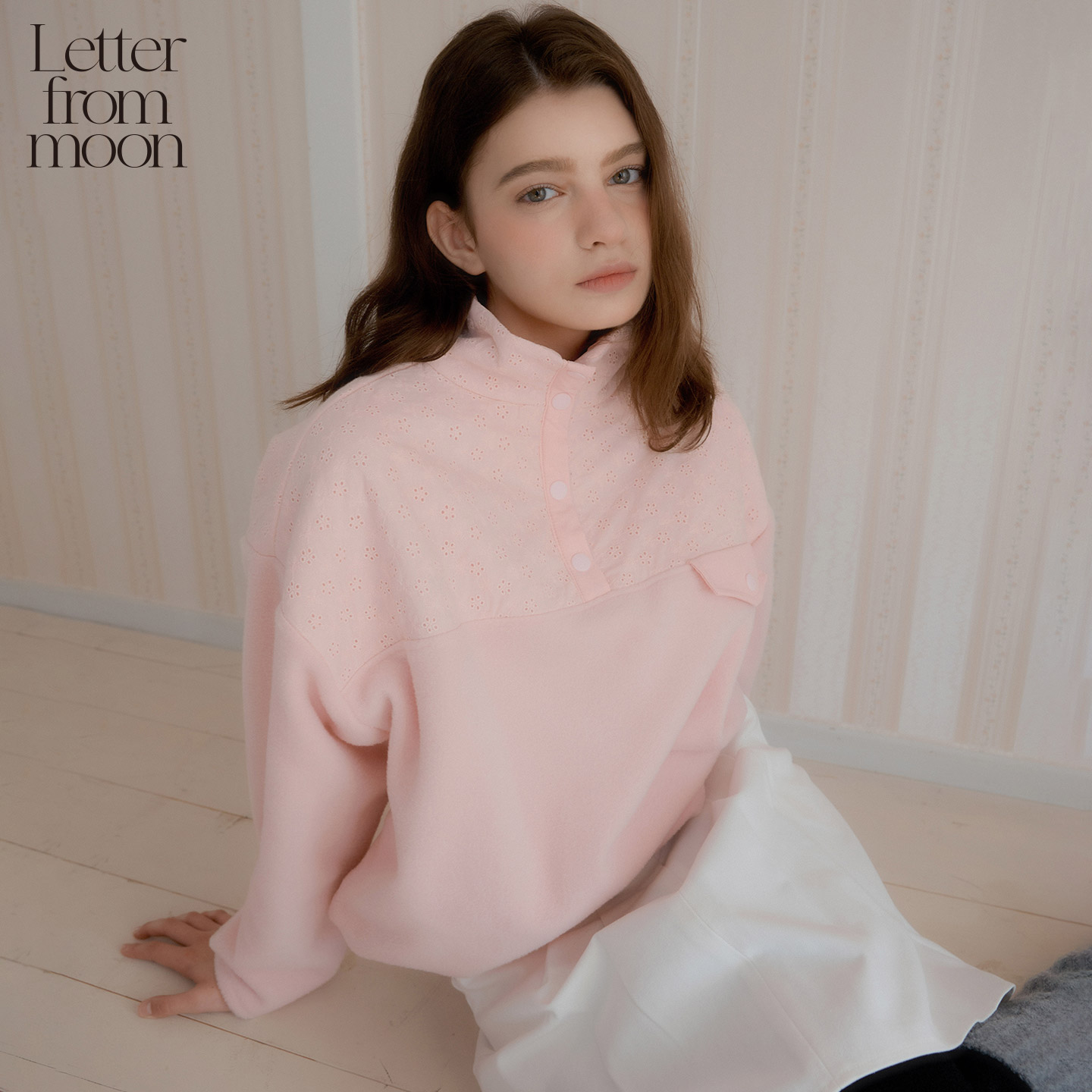 Letter from moon蕾丝抓绒保暖卫衣2025年冬季休闲上衣百搭套头款