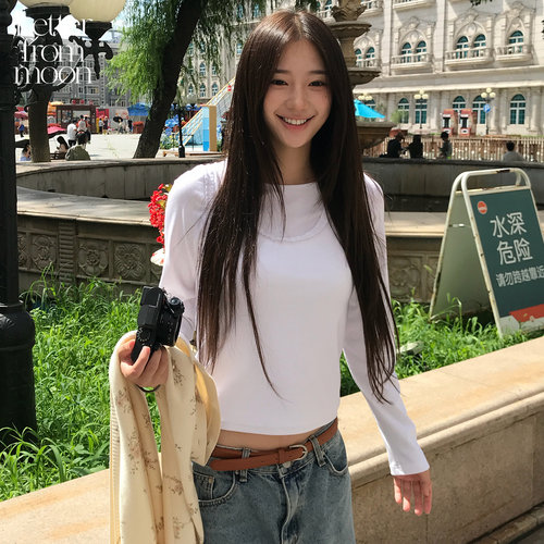 Letter from moon丨高级感上衣2026秋季新款简约风T恤背心两件套