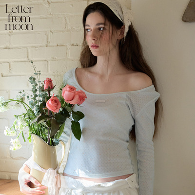 Letter from moon&Daisy Clique联名U领修身百搭T恤26春款上衣