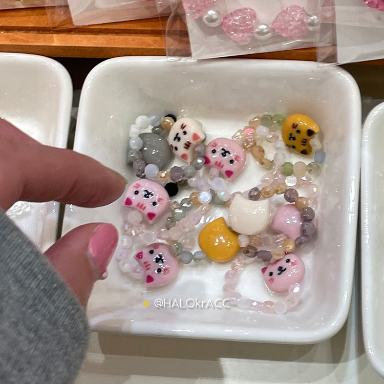 HALOkrACC韩代微笑嘴角立体奶油小猫咪闪烁冰晶串珠戒指