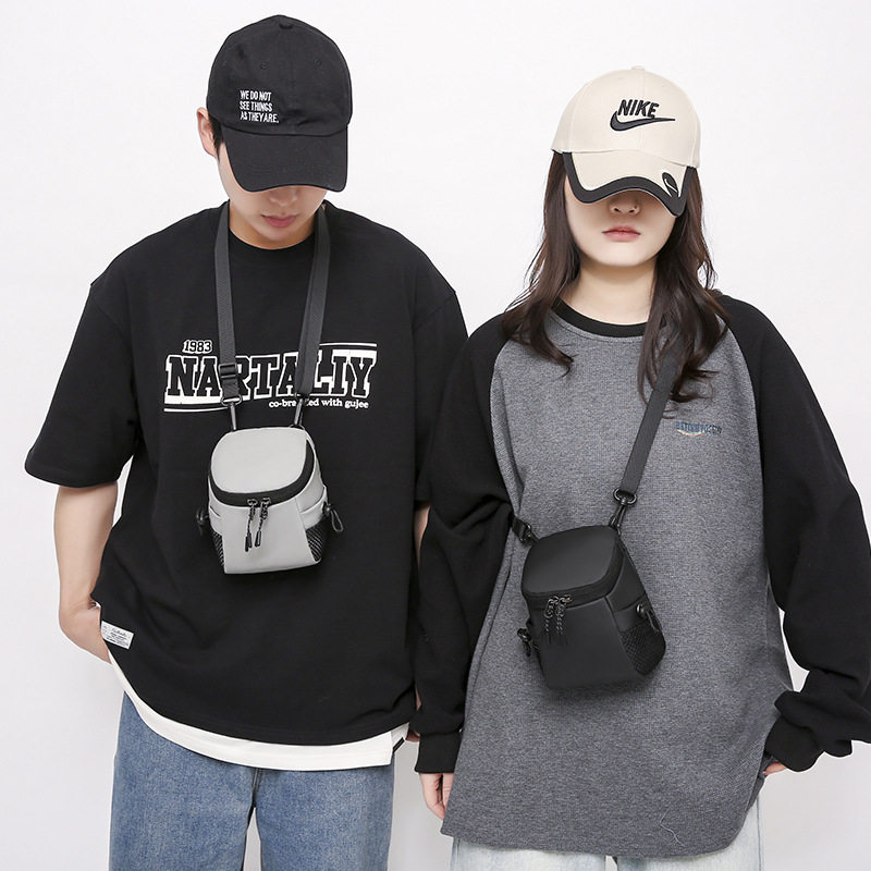 仅亏一天牛皮迷你单肩包男女通用牛津布斜挎包防水耐磨尼龙布小背