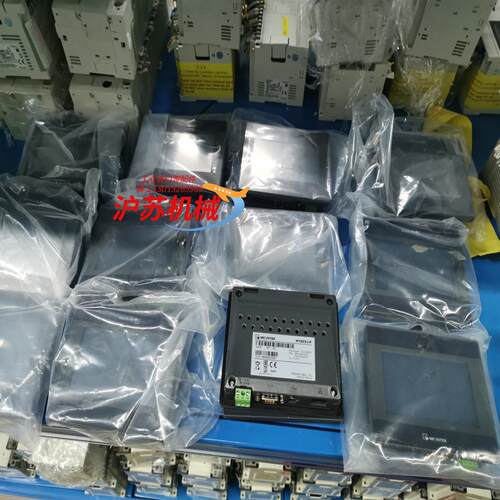 威纶触摸屏型号mt8051ip现货15台99新质量