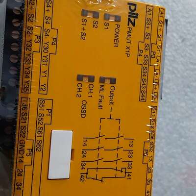 现货实拍！ PMUT X1P 24VDC安全监