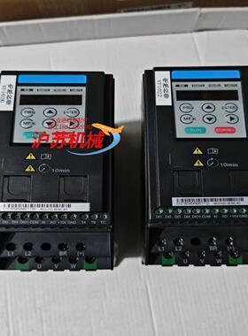 汇川变频器MD200S04B-NC-XD两台