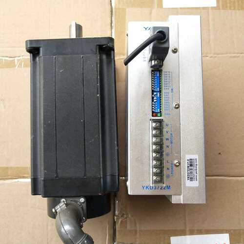 2     原装研控三相步进电机驱动器 YKD3722M