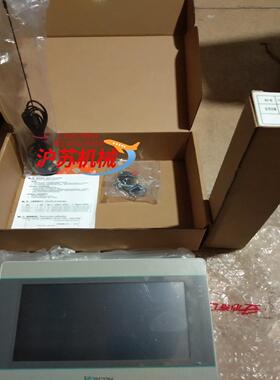 维控触摸屏 Pl3070ig－C    4G磁盘天线700M