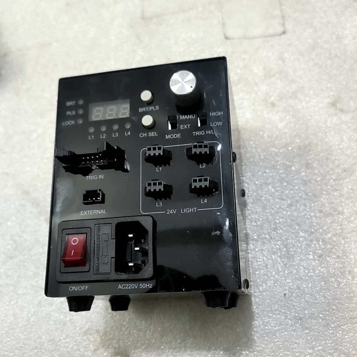 沃德普PD3-9024-4-LS-Z光源控制器，4路输出，2