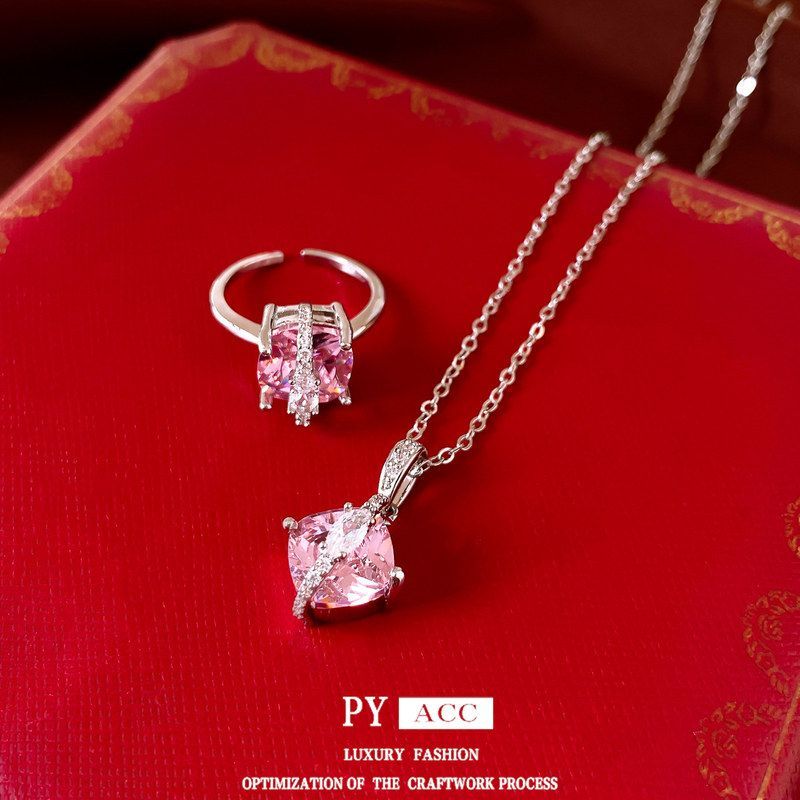 项链百搭戒指菱形方形轻奢套装高级感精致几何吊坠首饰女锆石饰品