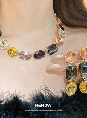 镶钻锁骨椭圆中古气质复古套装