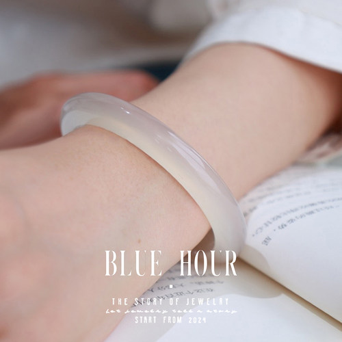 Bluehour高冰白月光手镯