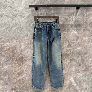 乌泽尔 高级感三角标牛仔裤女2024年秋冬新款高腰百搭直筒长裤子