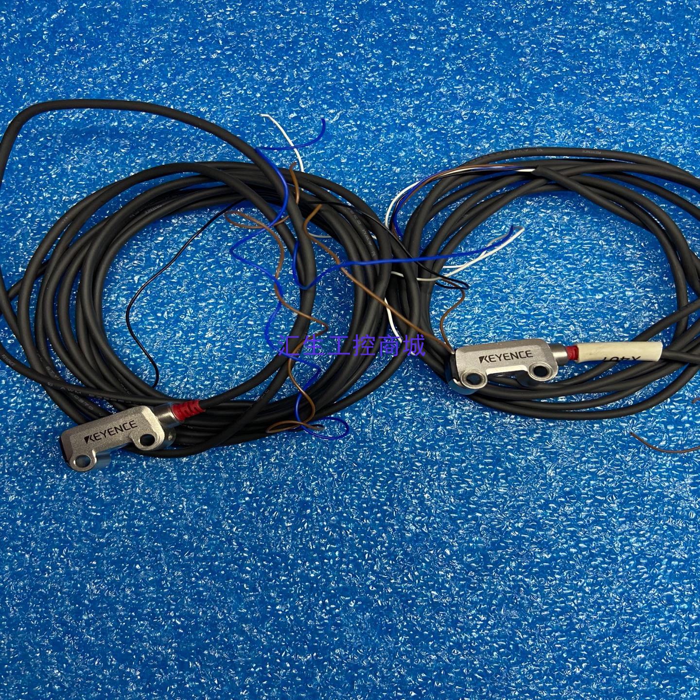 [汇生工控]KEYENCE基恩士对射传感器PR-M51N3  R与T 成