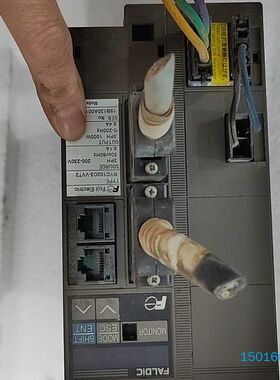 富士伺服驱动器，型号；RYC102C3-VVT2,功率100