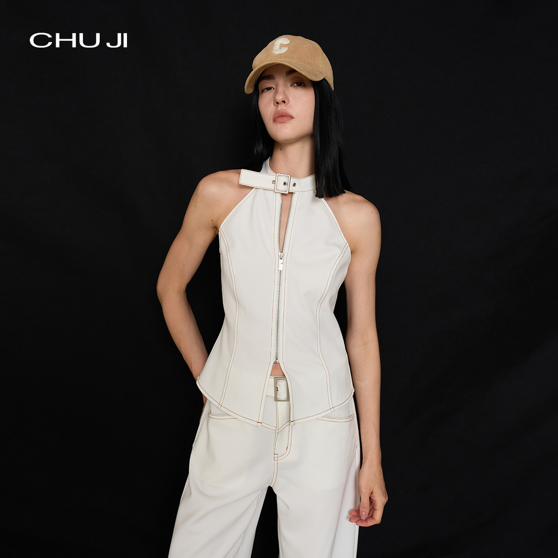 出迹设计感白色休闲套装女夏季