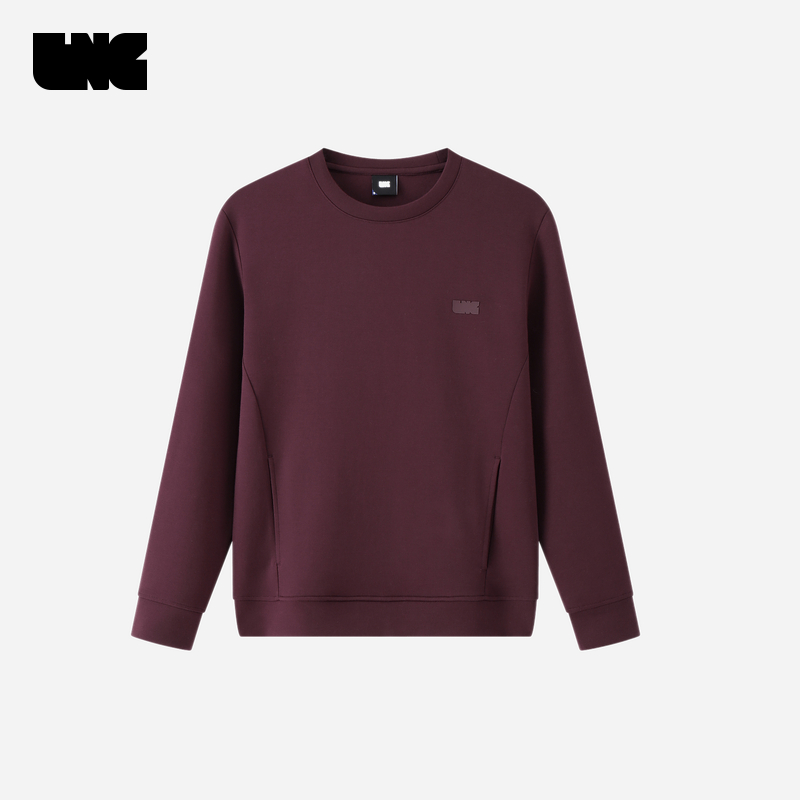 高含量的棉成分、合体版型、口袋设计