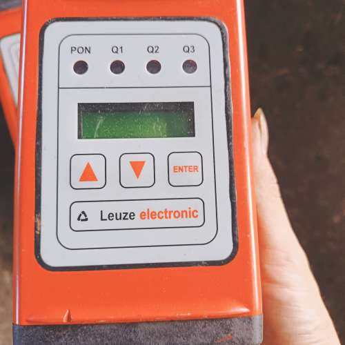 议价德国Leuze劳易测ODSL 30/24-30M-S12激光维修