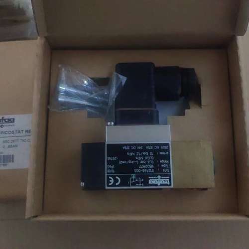 议价TRAFAG 压力开关  9B02877;0-6BAR维修