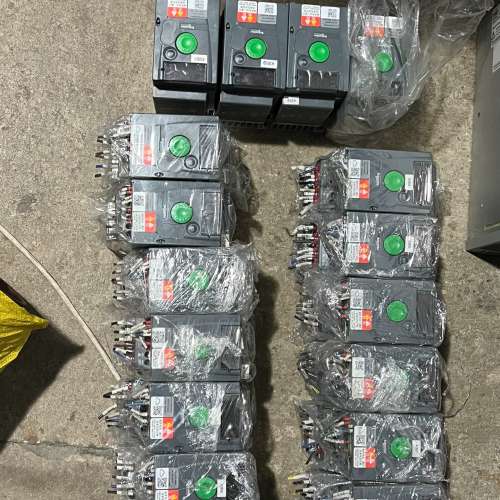 议价施耐德atv310 0.75/2.2维修