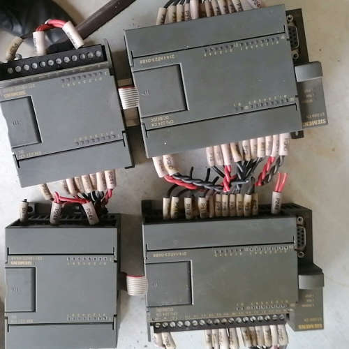 议价西门子S7200PLC，6ES7214—1AD23—0XB8维修