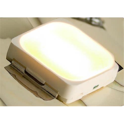 MX3AWT-A1-0000-000CE3《White 100lm XLamp MX3 LED》