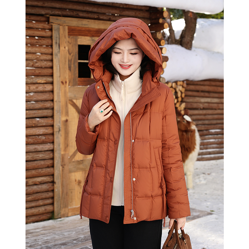 色连帽口袋系带羽绒服女冬季