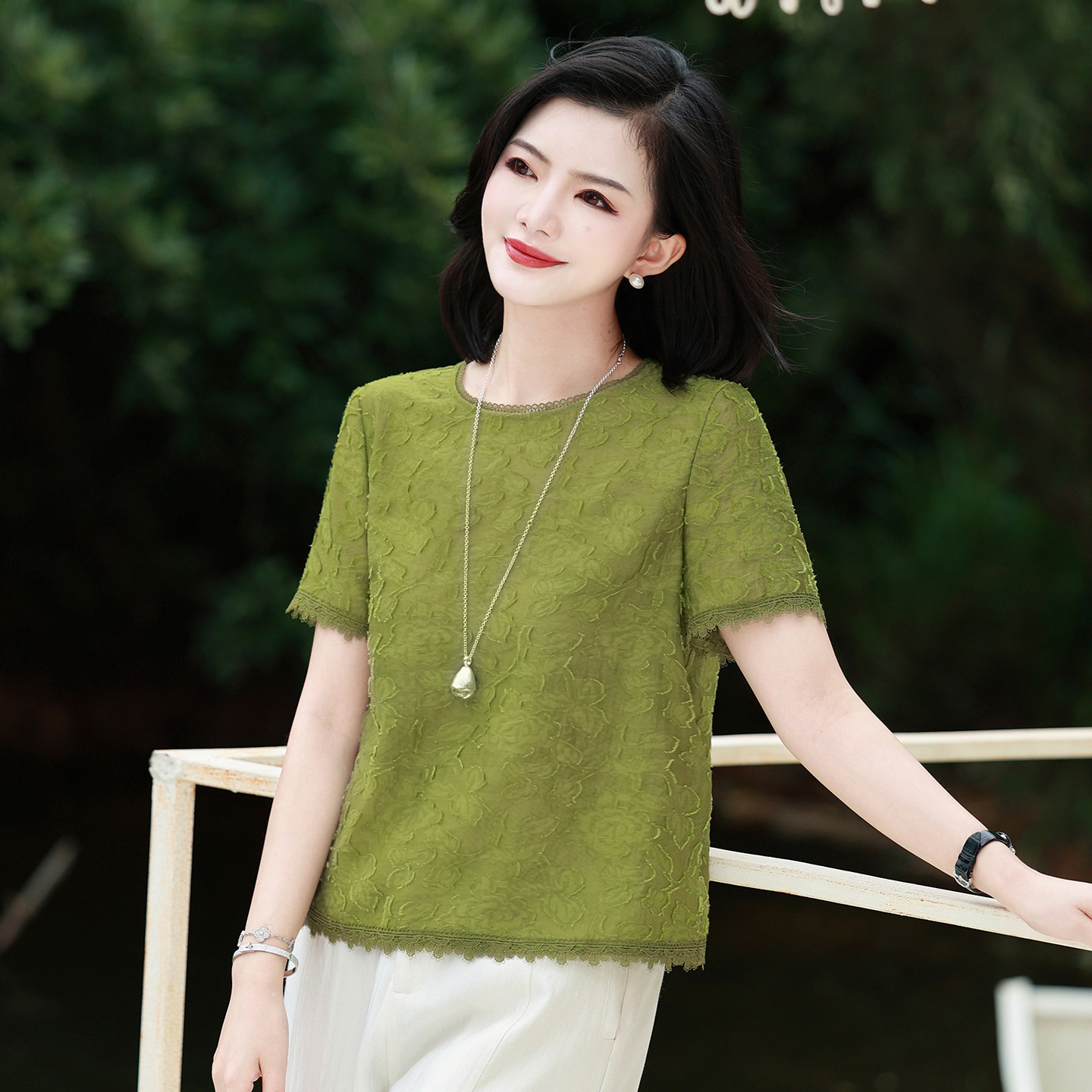 【现货】枫竺阿楠圆领蕾丝剪花短袖上衣2026女高级感时尚百搭T恤