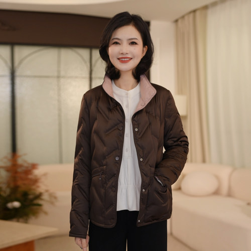 正反两穿95白鹅绒羽绒服女
