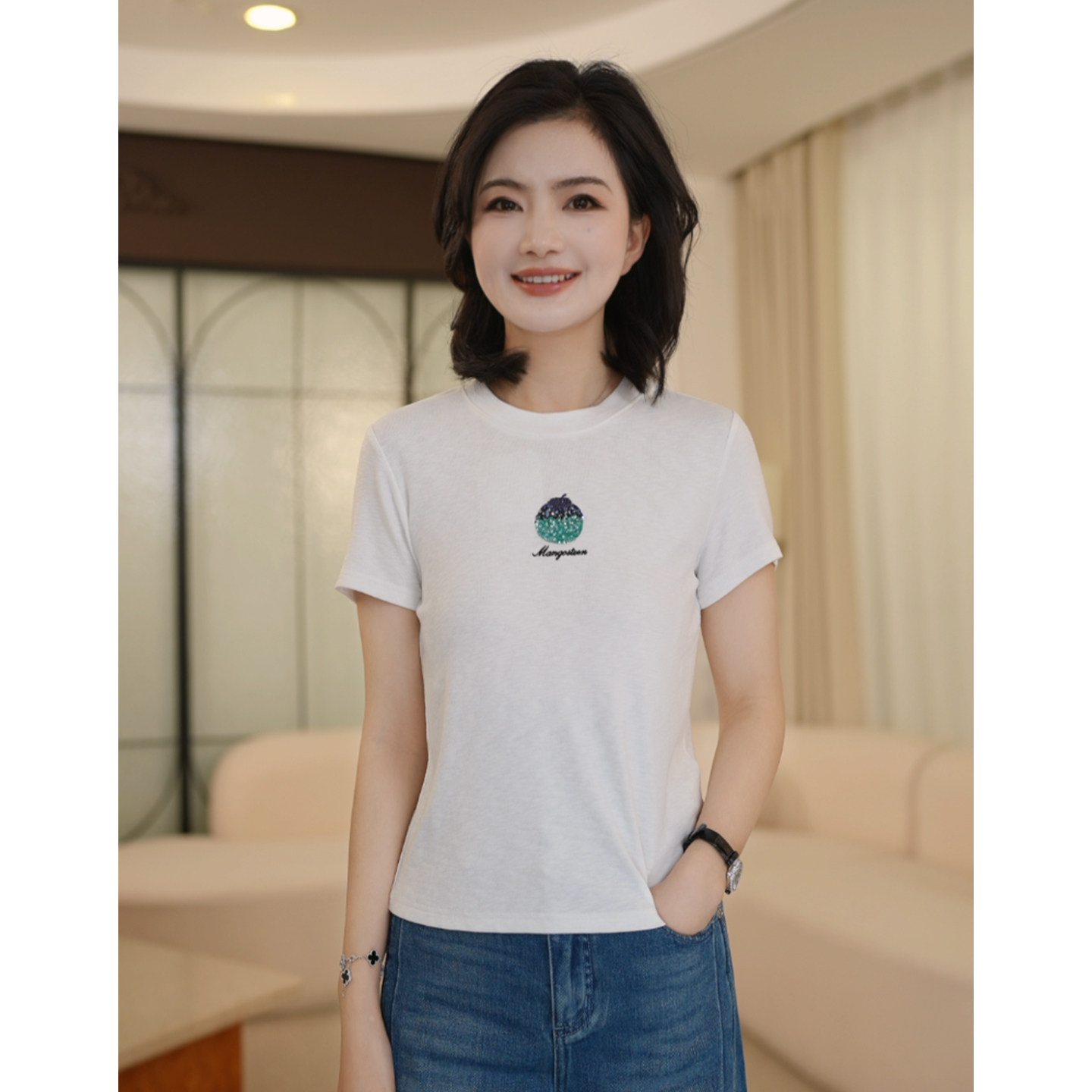 枫竺春款2026新款正肩圆领亮片刺绣短袖T恤女休闲百搭体恤上衣