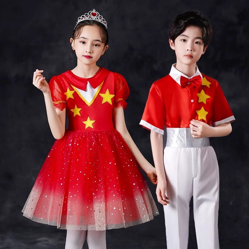 速发六一儿童领出合唱服小星闪闪歌唱祖国红演巾中红学生诗朗诵演