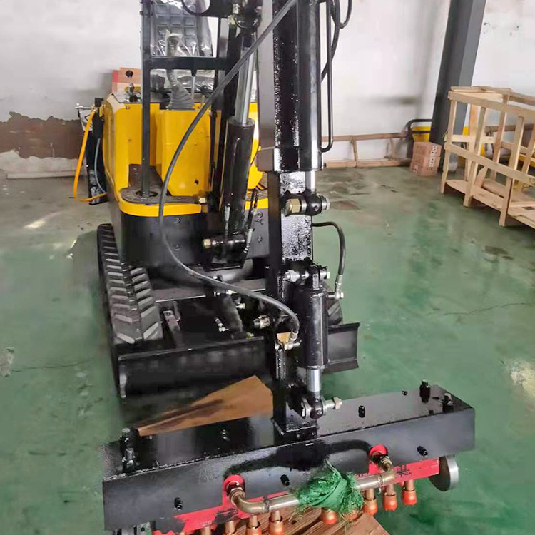 程煤座驾式隧道凿毛机 混凝土路面凿毛机?气动隧道二衬边凿毛机