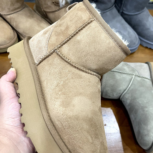 羊皮毛一体厚底雪地靴