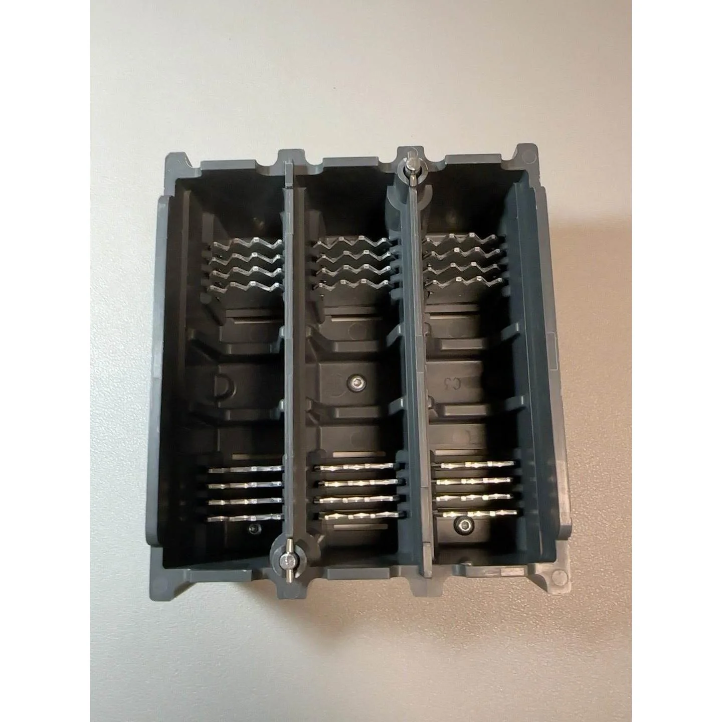 非标价施耐德全新LC1D245灭弧室，数量5个，单价100元议价