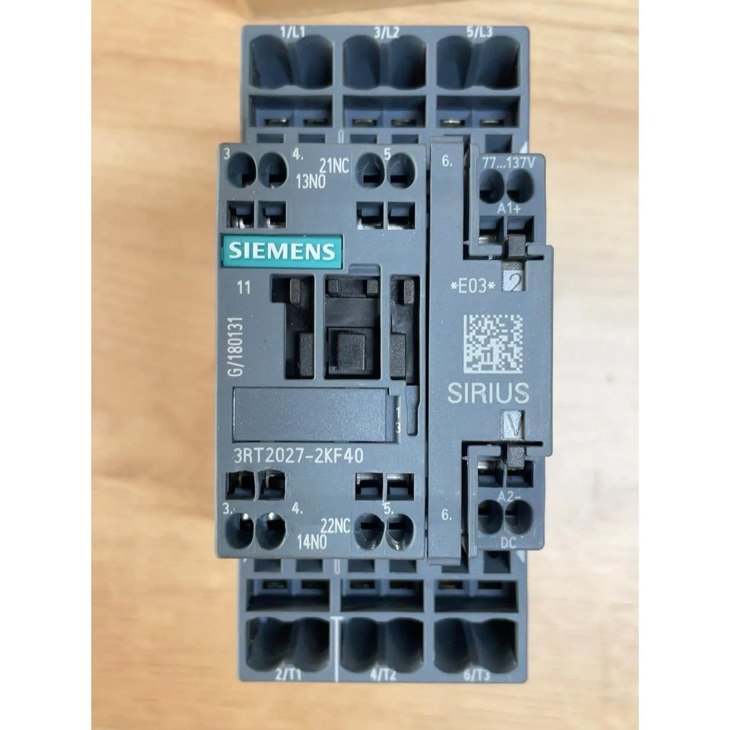 非标价西门子接触器 3RT2027-2KF40 全新正品议价