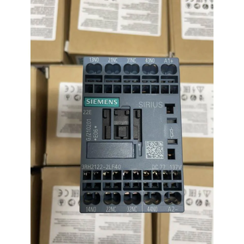 非标价西门子继电器 3RT2122-2LF40 DC77-137V议价