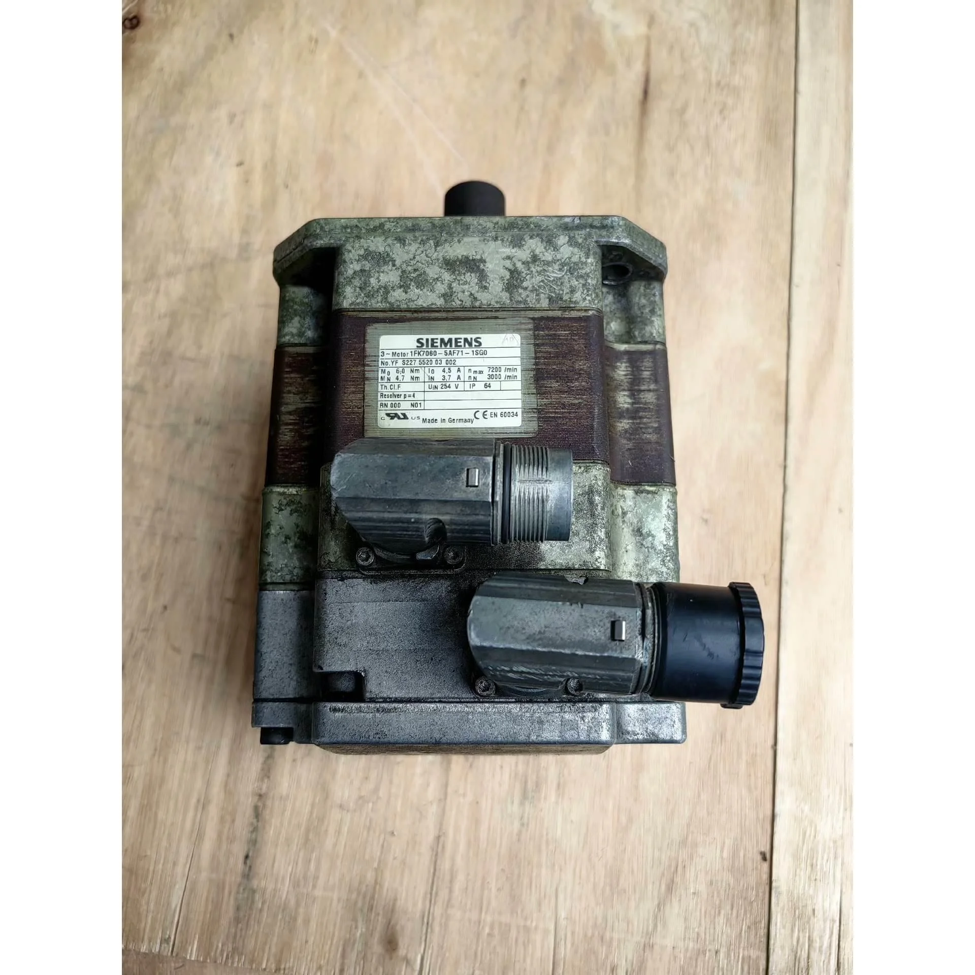 非标价1FK7060-5AF71-1SG0西门子伺服电机拆机，30议价