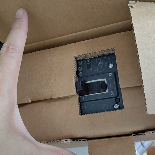 非标价全新3VL2710-1DC33-0AD1，实物拍摄放议价